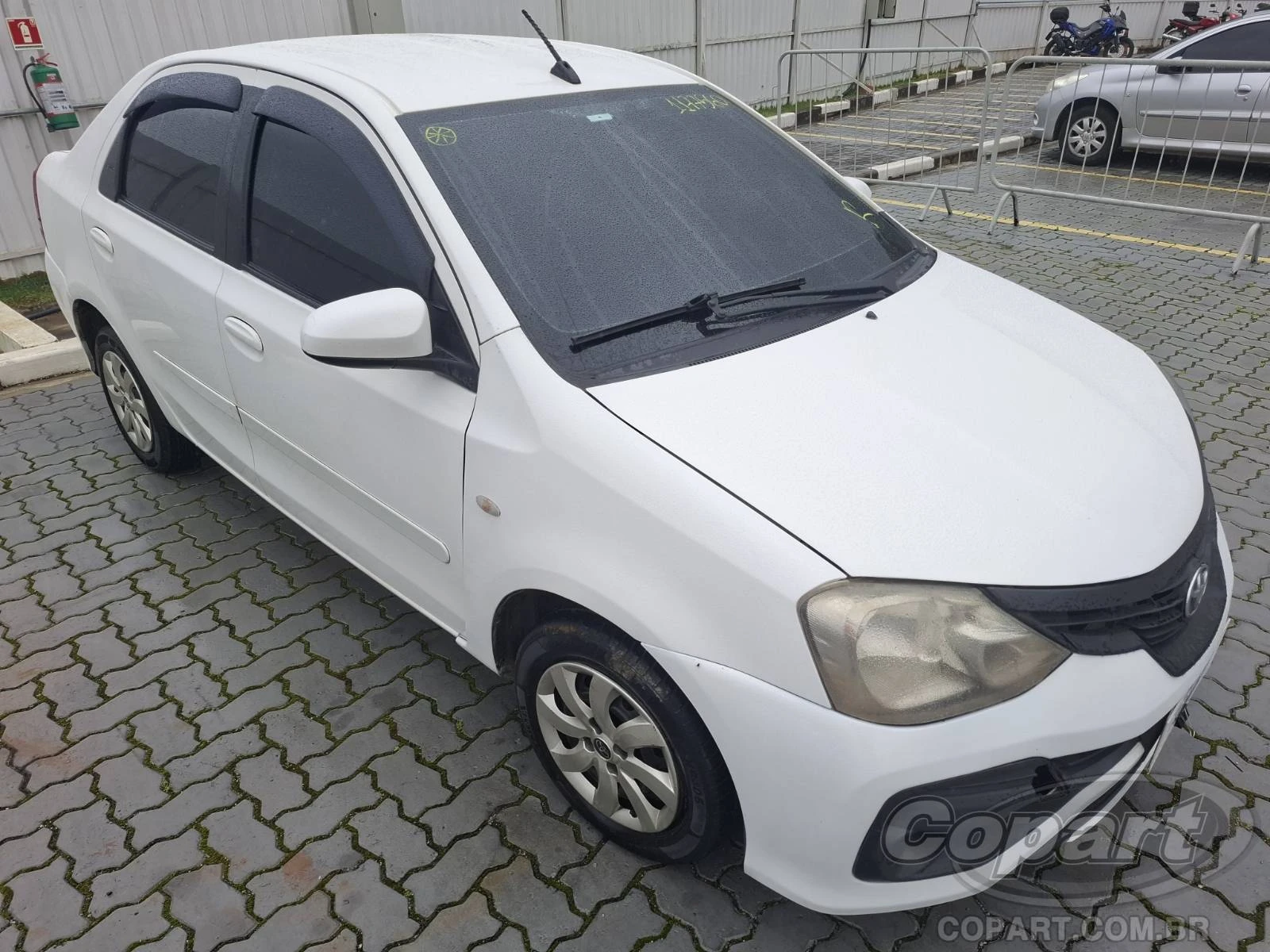 Toyota Etios Seda XS 2018 1.5 16V Automático em Itaquaquecetuba - São Paulo