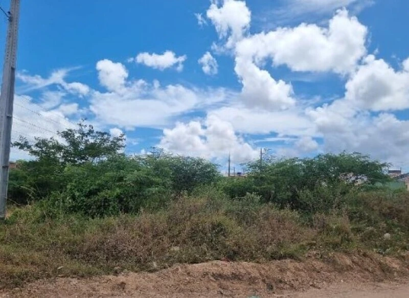 Terreno no QD 21 LT 01B em Nossa Senhora do Socorro SE em Nossa Senhora Do Socorro - Sergipe