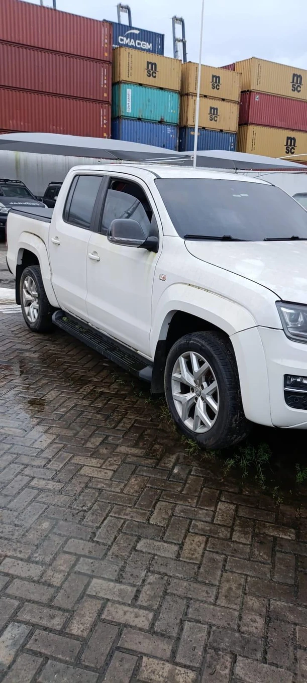Volkswagen Amarok Amarok V6 High 2021 Automático 4x4 em Salvador - Bahia