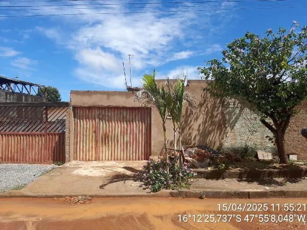 Casa Condomínio Vila Real com 2 Quartos e 1 Vaga na Garagem de 61m² em Luziânia - Goiás