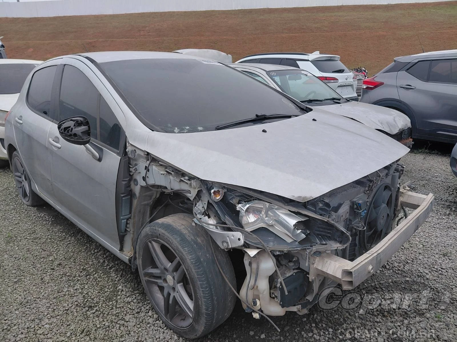 Peugeot 308 2014 1.6 16V VVT em Itaquaquecetuba - São Paulo