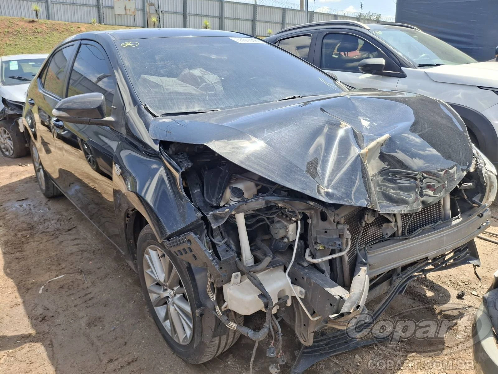 Toyota Corolla XEi 2016 2.0 16V Dual VVT-i em Betim - Minas Gerais