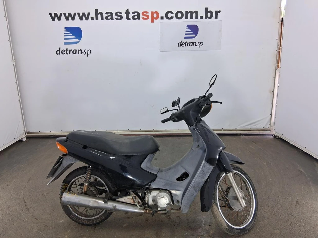 Honda Biz C100 Biz Mais 2004 em Campinas - São Paulo
