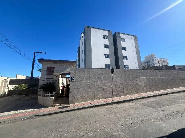 Apartamento com 2 Quartos em São José/SC em Sao Jose - Santa Catarina
