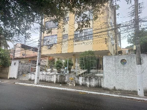 Apartamento com 2 Quartos em Niterói/RJ em Niterói - Rio de Janeiro