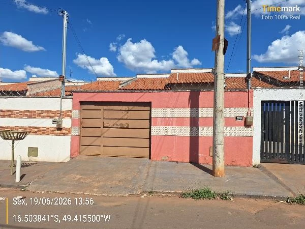 Casa com 3 Quartos e 1 Vaga em Goianira/GO em Goianira - Goiás