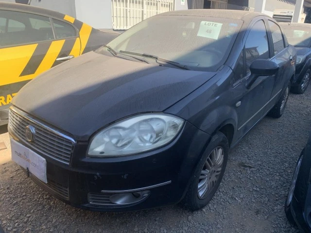 Fiat Linea Essence 1.8 2012