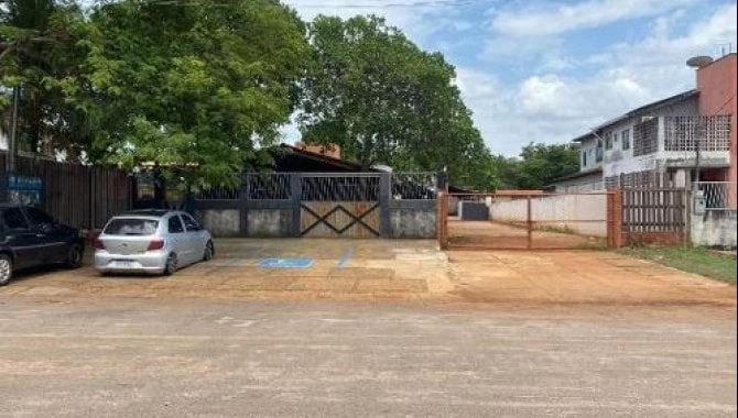 Galpão ocupado em Palmas/TO no Setor Sudeste em Palmas - Tocantins