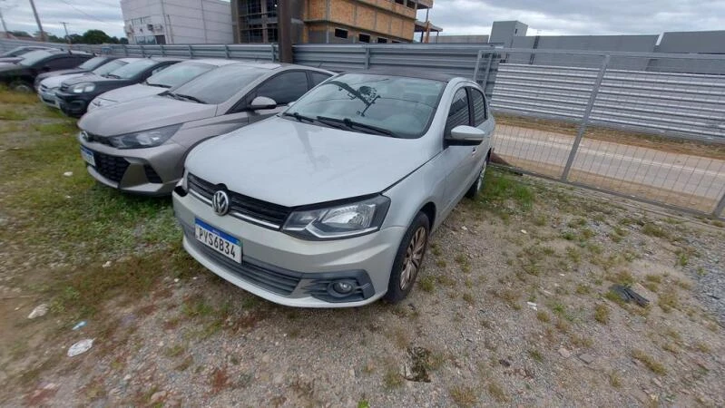 Volkswagen Voyage MBV 2016 Sucata em Palhoça - Santa Catarina