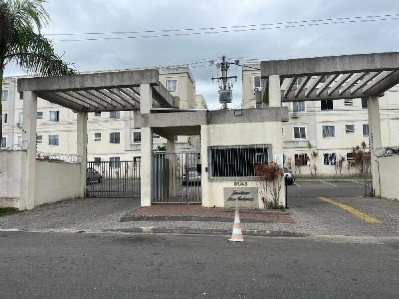 Apartamento com 2 Quartos em Campos dos Goytacazes/RJ em Campos Dos Goytacazes - Rio de Janeiro