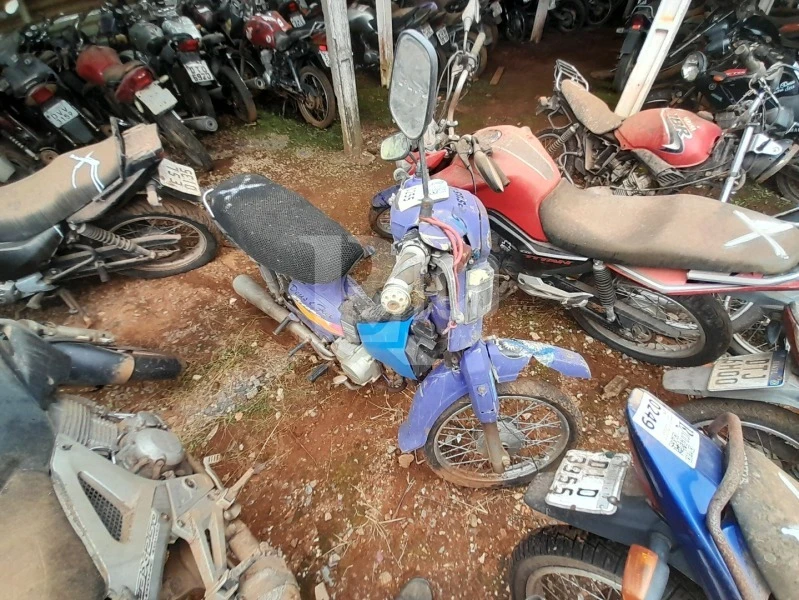 Honda C100 Dream Desmontado em Capão Bonito - São Paulo