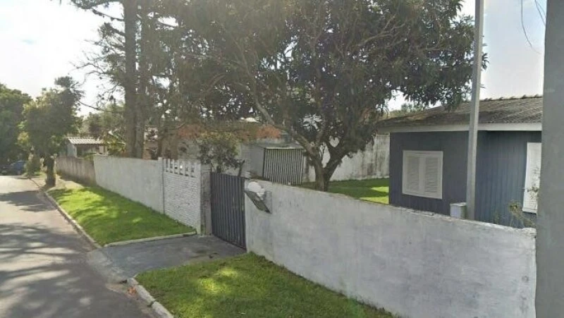 Casa Casa não averbada em Viamão/RS em Viamão - Rio Grande do Sul