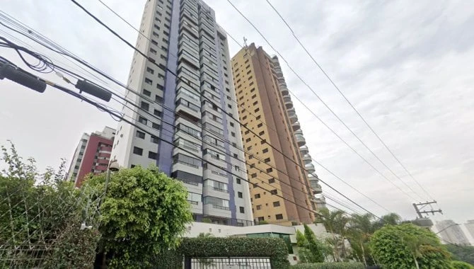 Apartamento com 3 Vagas e Depósito em São Paulo/SP em São Paulo