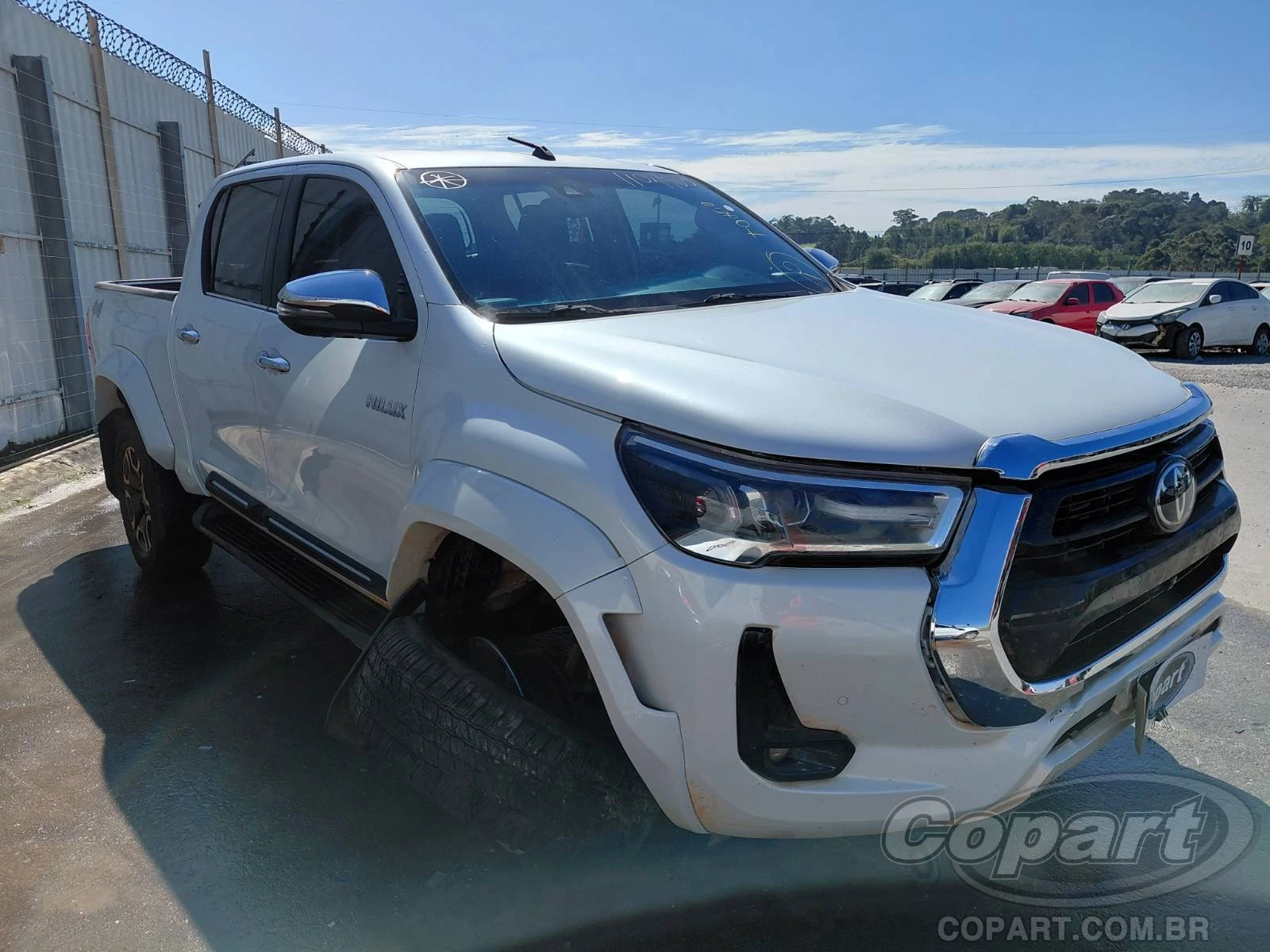 Toyota Hilux SRX 2.8 2025 Diesel em Itaquaquecetuba - São Paulo