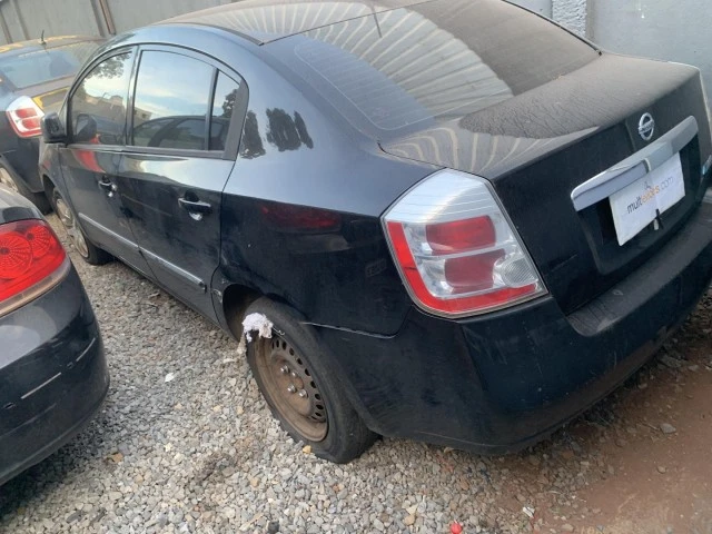 Nissan Sentra Sentra 2010