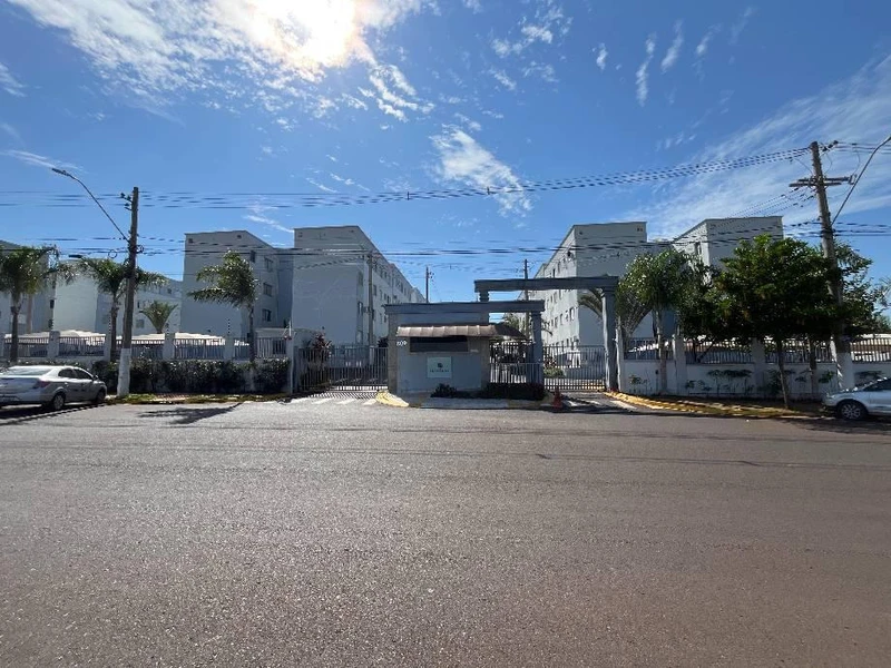 Apartamento em Araraquara/SP em Araraquara - São Paulo