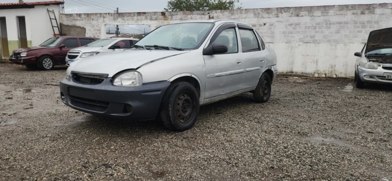Chevrolet Corsa Millenium Millenium 2001 Gasolina em Itaberaba - Bahia