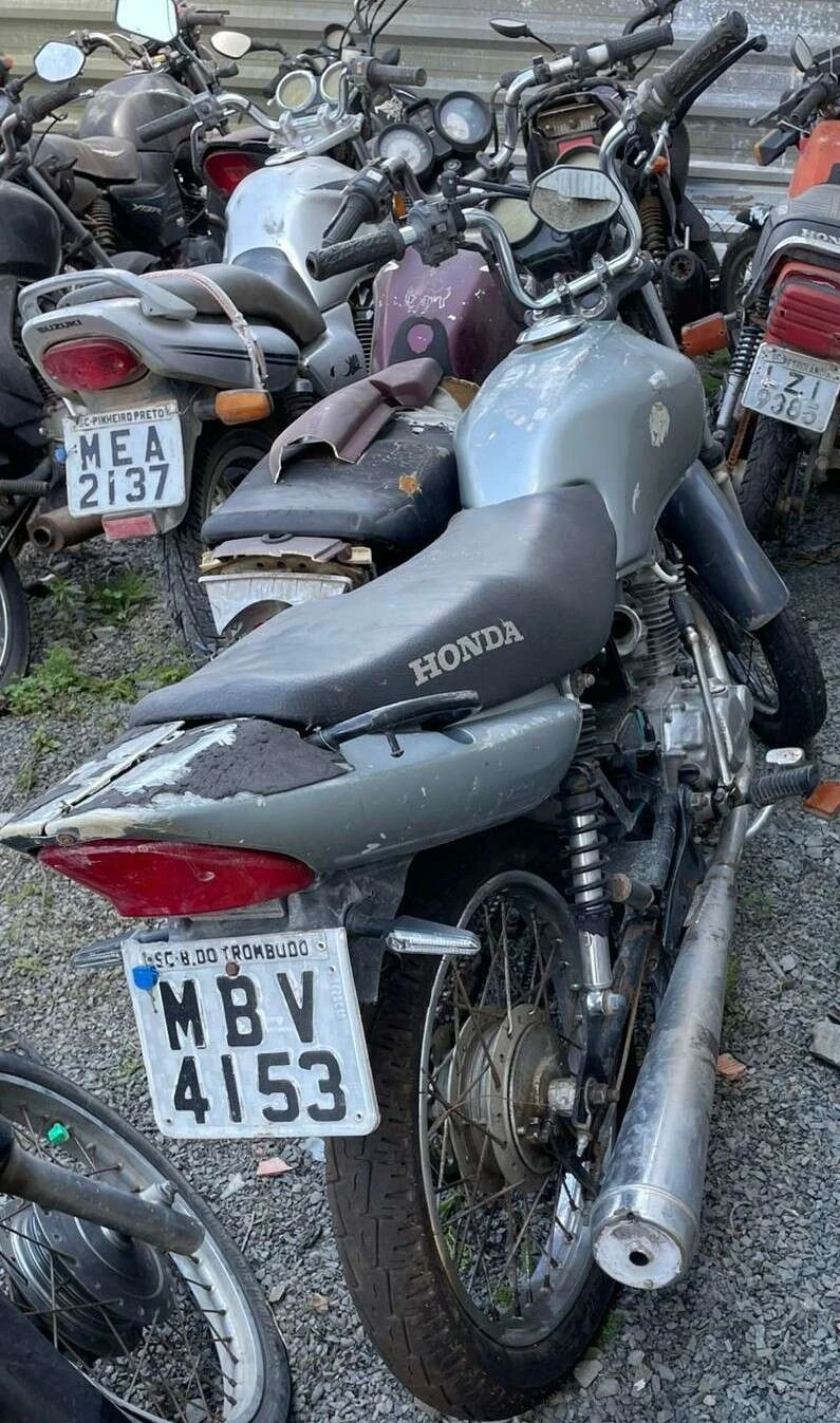 Honda CG 125 Titan KS 2003 em Trombudo Central