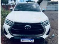 Toyota Hilux SRX 4x4 2016 Diesel em Maringá - Paraná