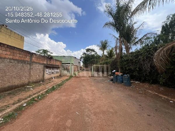 Terreno com 2 Quartos em Santo Antônio do Descoberto/GO em Santo Antonio Do Descoberto - Goiás