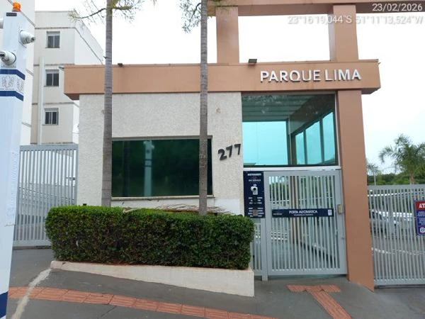Apartamento com 2 Quartos e 1 Vaga em Londrina/PR em Londrina - Paraná