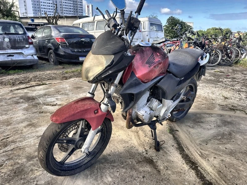 Honda CB 300R CB 300R 300cc em Salvador - Bahia