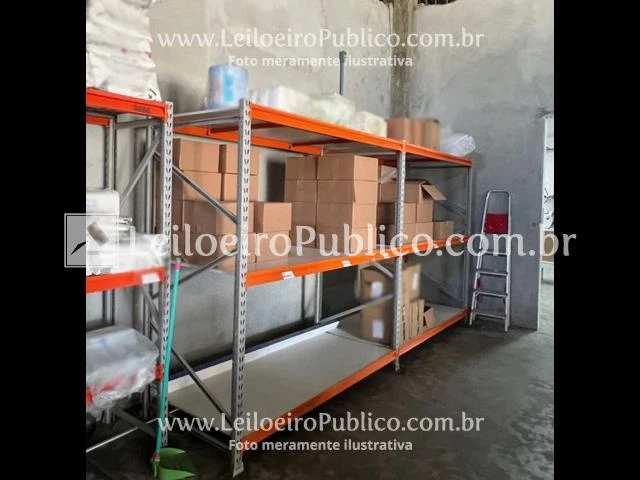 Porta-paletes Convencional Estante 3 níveis 3,75m x0,90m x1,95m em Palhoça - Santa Catarina