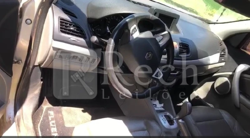 Renault Fluence Pri20A 2012/2013 Automático em Liberato Salzano - Rio Grande do Sul