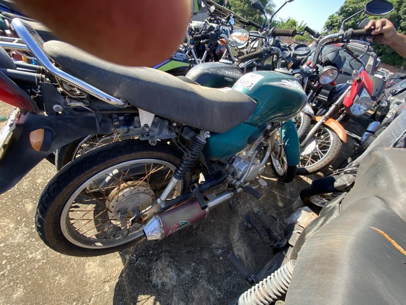 Honda CB CB  Moto Sucata em Marília - São Paulo