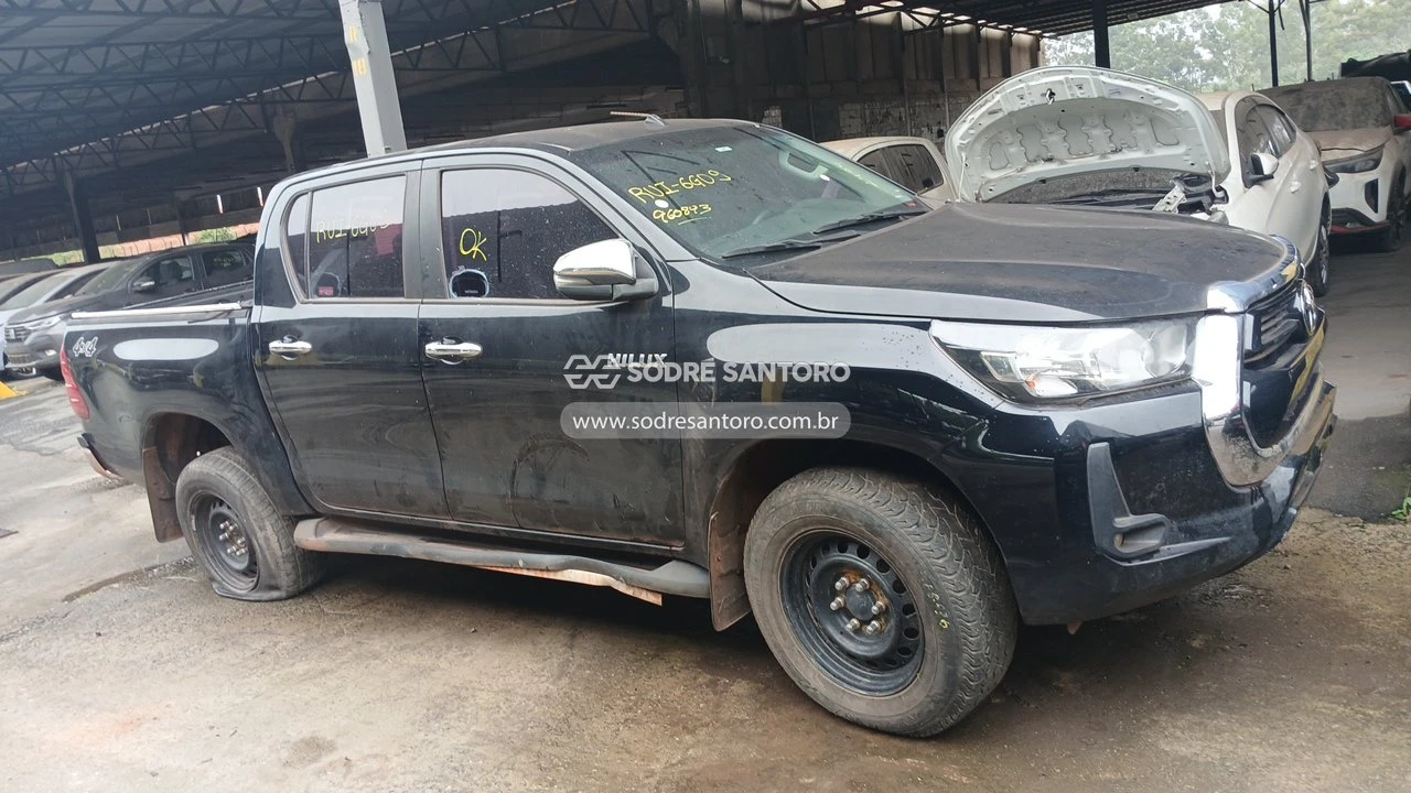 Toyota Hilux CDSRVA4FD 2022 Automático Diesel em Guarulhos - São Paulo