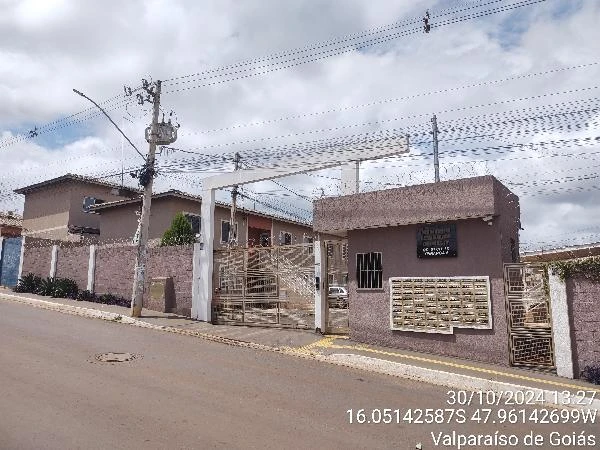 Apartamento com 2 quartos e 1 vaga de garagem no condomínio Colinas IV