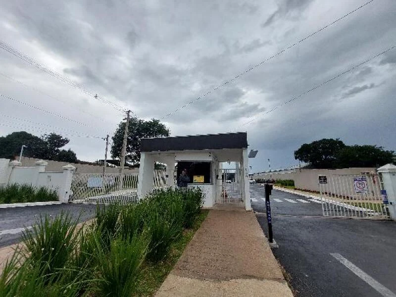 Apartamento com 2 Quartos em Campo Largo/PR em Campo Largo - Paraná