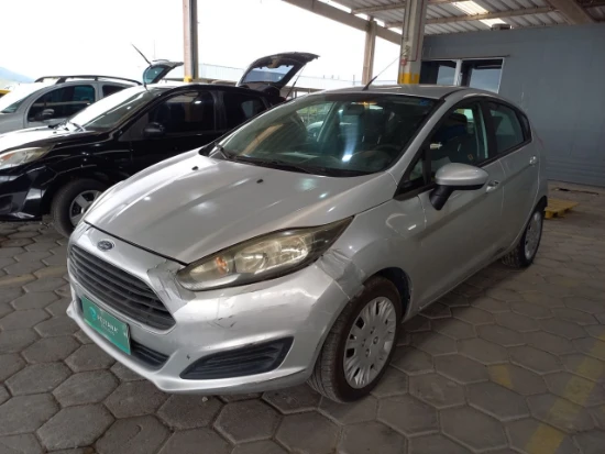 Ford Fiesta HA 1.5L S 2014 em Tijucas - Santa Catarina