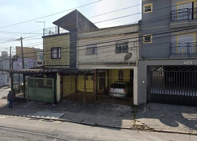 Sobrado em Vila Pires, Santo André/SP em Santo André - São Paulo