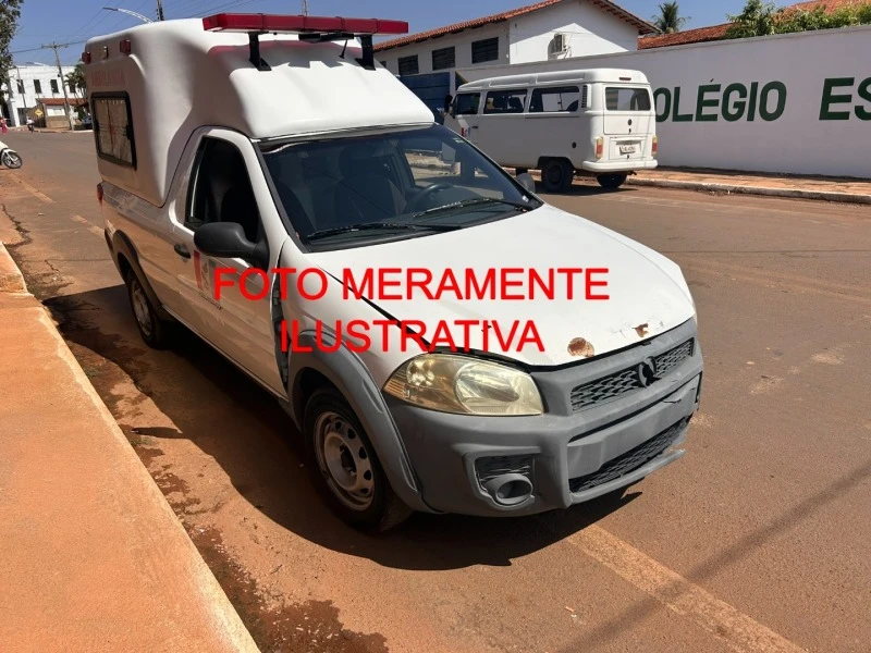 Fiat Strada Working 2020  Flex em Adelândia - Goiás