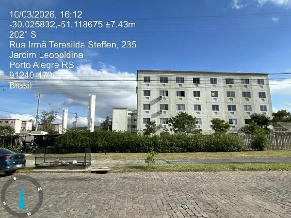 Apartamento com 2 Quartos em Porto Alegre/RS em Porto Alegre - Rio Grande do Sul