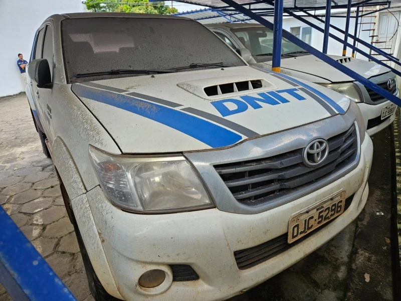 Toyota Hilux SRV 2012 4x4 Automático em São Luís - Maranhão