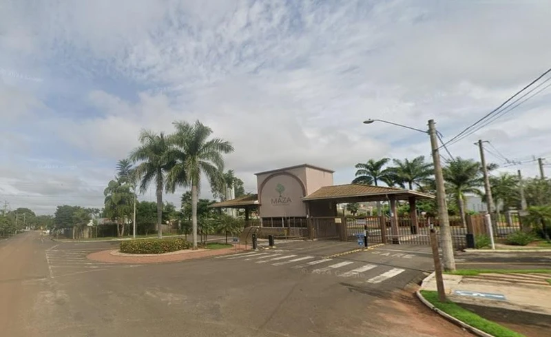 Casa com Direitos sobre terreno em Engenheiro Schmidt, São José do Rio Preto/SP em São José Do Rio Preto - São Paulo