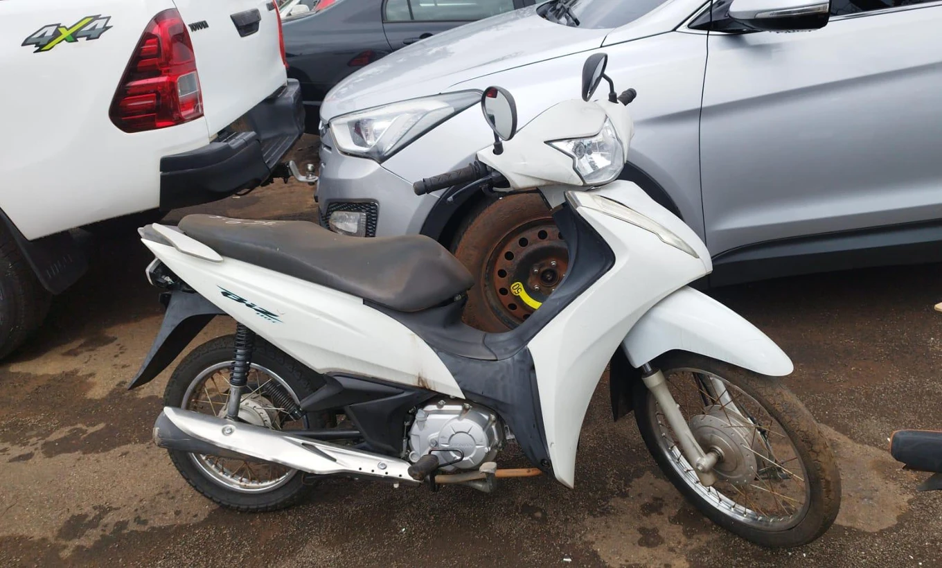 Honda Biz 2018 110i Manual Branca em Maringá - Paraná