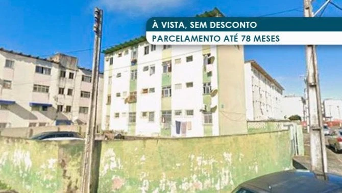 Apartamento em Boca do Rio, Salvador/BA em Salvador - Bahia