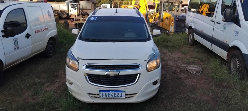 Chevrolet Spin LTZ 2017 1.8 Automático em Itaí - São Paulo
