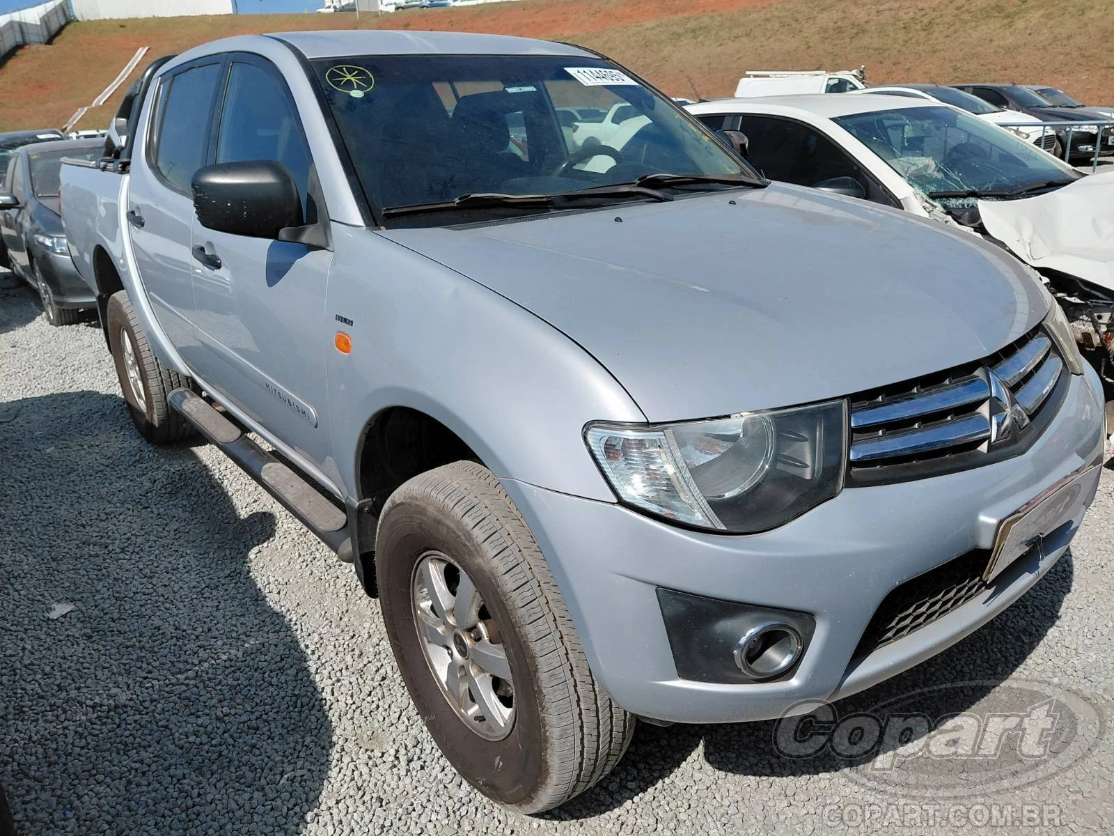 Mitsubishi L200 Triton GL 2012 3.2 Turbo em Itaquaquecetuba - São Paulo