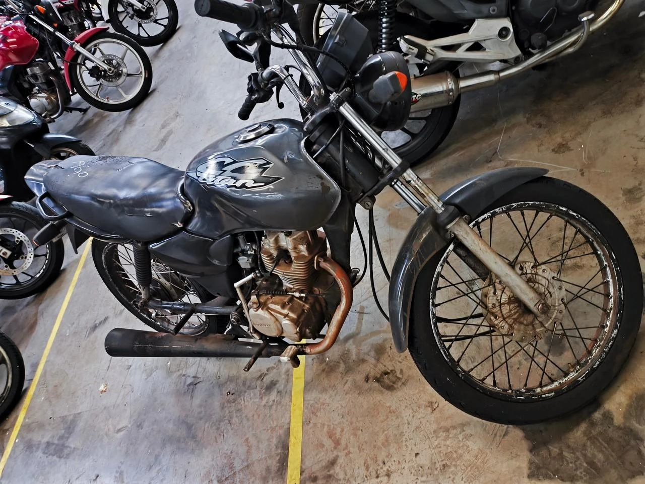 Honda CG 125 Fan 2007/2008 Cinza em Maringá - Paraná