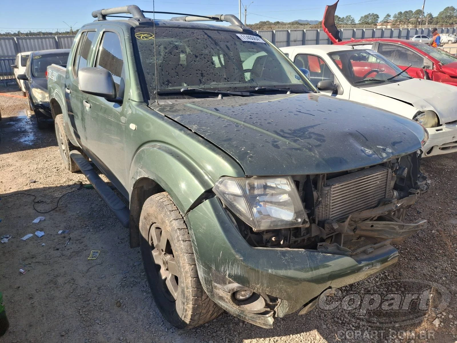 Nissan Frontier CD SV Attack 2014 2.5 Turbo Diesel em São José Dos Pinhais - Paraná