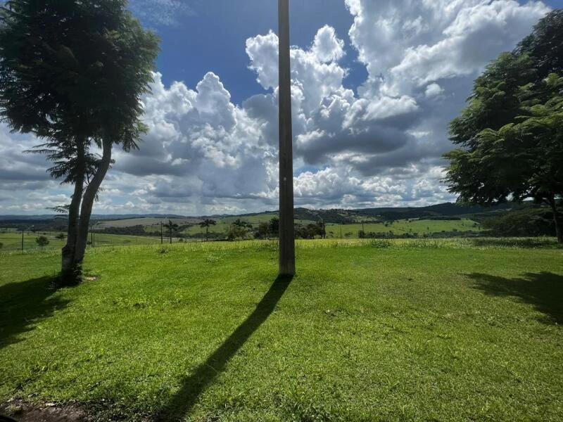 Terreno no Lote 05 da Quadra 04 no Cond. Residencial Ventura em Itatiba/SP em Itatiba - São Paulo
