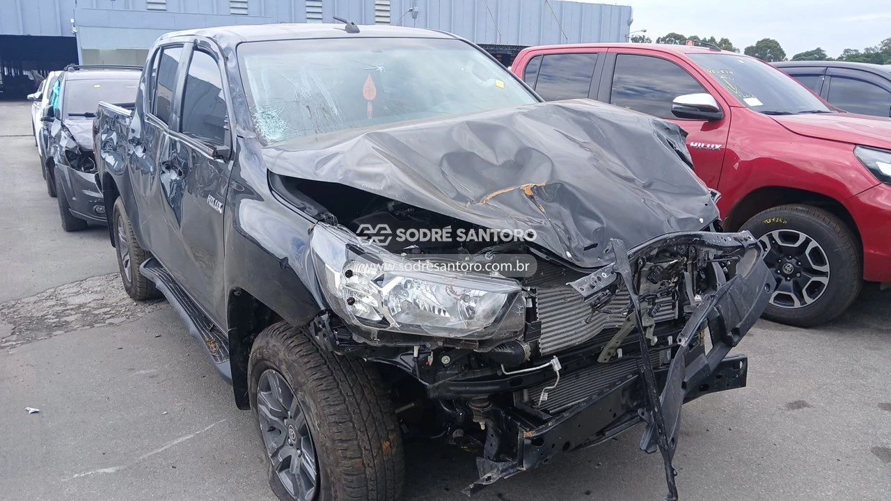 Toyota Hilux CDSR A4FD 2025 Automático em Guarulhos - São Paulo