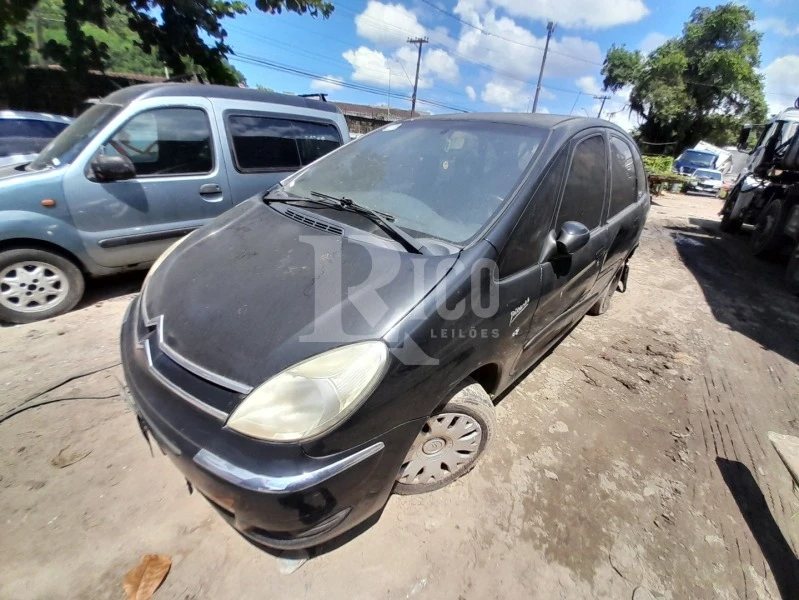 Citroën Picasso Picasso II 1.6 GLX em Sergipe