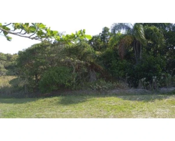 Terreno no Balneário Guarapuava em Ilha Comprida/SP em Ilha Comprida - São Paulo