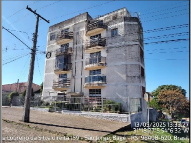 Apartamento com 3 Dormitórios e 1 Suíte em Bagé/RS em Bagé - Rio Grande do Sul