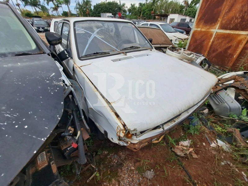 Volkswagen Gol GOL 1000 Sucata em Capão Bonito - São Paulo